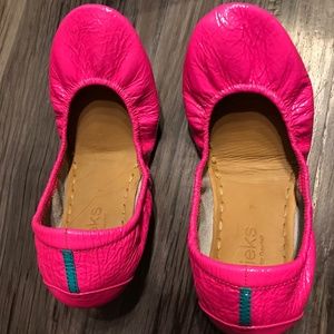 Pop Pink Tieks!!!!